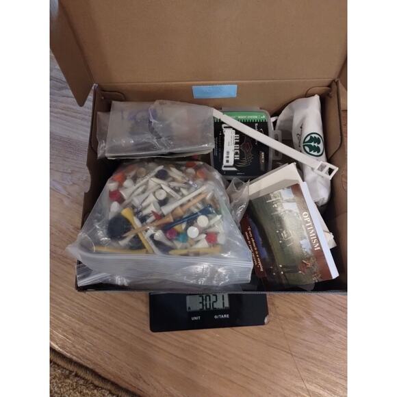 Vintage Golf Accessories Lot T's Spikes Divot Pencils Advertising Collectables - Picture 12 of 13